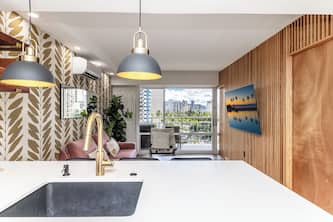 Contemporary City View One Bedroom Condo at the Ilikai w/King Bed & AC!