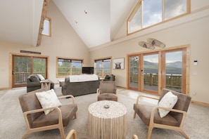 Living Area with Mountain Views 