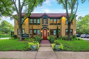 Our Historic Building located in the sought after Munger Place neighborhood.
Go for a walk down the tree lined streets.