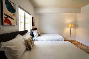 2 full beds, 1 twin bed