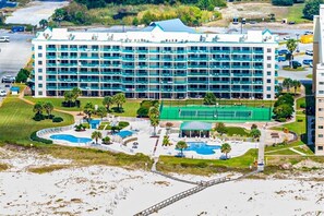 Plantation Palms is the only building in Gulf Shores Plantation with a washer & dryer in each condo.