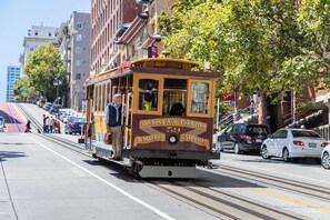 Point of Interest - San Francisco Cable Cars