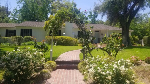 Huge family home sleeps up to 14 & can be used for family gatherings and events