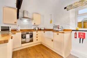 Kitchen | Old Mill Cottages - Jasmine Cottage, Marldon, nr. Paignton