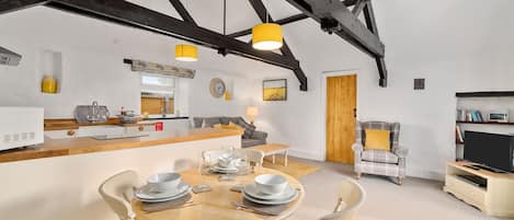 Open-plan design | Jasmine Cottage - Old Mill Cottages, Marldon, near Paignton