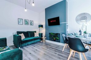 The main living room with lots of space to relax in the evenings.
