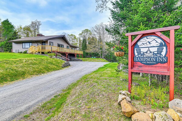 Newcomb Vacation Rental | 4BR | 2BA | 1,450 Sq Ft | Steps Required to Access