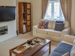 Living room | Crescent by the Sea, Newbiggin-by-the-Sea