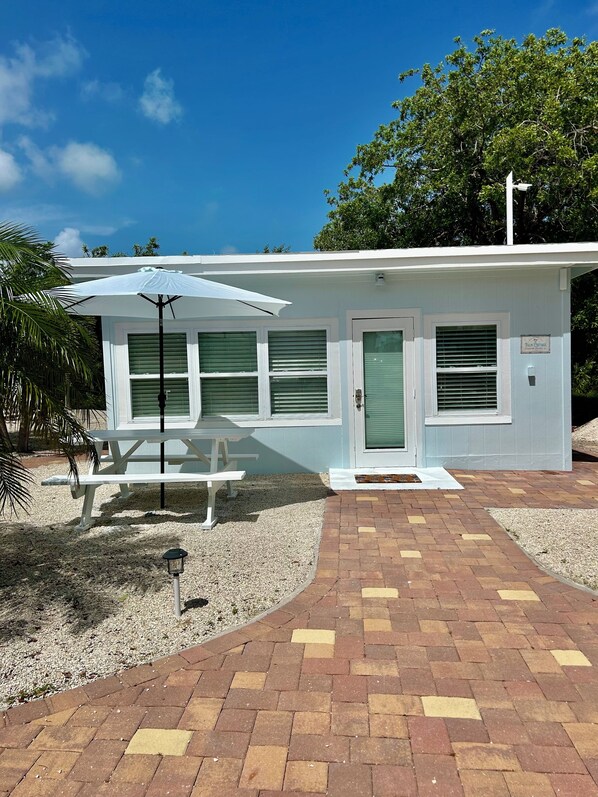 Welcome to the Palm Cottage at Hidden Hammock