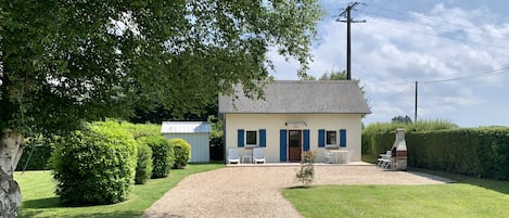 La maison 3 pièces de 52m² avec terrasse et barbecue. 