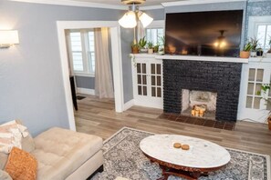 Cozy and fresh living room.
