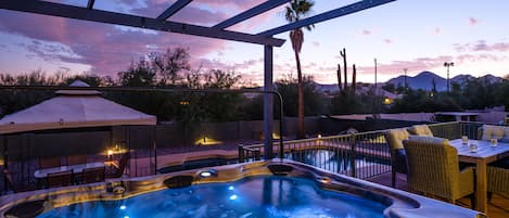 Beautiful valley sunset in the comfort of your own backyard. Relax with some wine on cool evening in the jacuzzi!