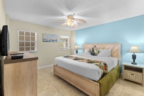 Unit with 1 King bed