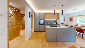 -img.tag.kitchen-