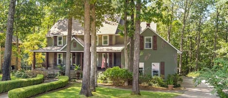 Welcome to The Bike Villa - our bikeable and spacious three-story home in north Bentonville!