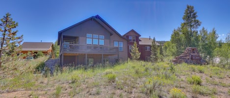 Granby Ranch Vacation Rental | 3BR | 2BA | 1,750 Sq Ft | Steps Required