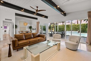 Living area with backyard mountain views