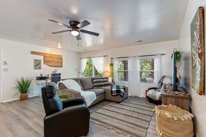 Cozy Living Room w/ Designated Work Space
