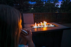 Cozy up to the fire and indulge in a warm gooey S'more. Mmm....
