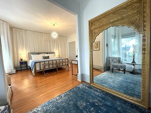 Primary (king) bedroom