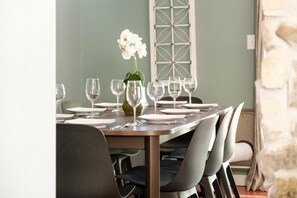Inviting dining room