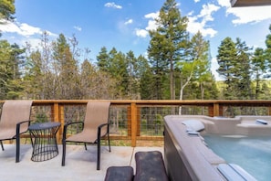 Soak your tired muscles after a day at the slopes