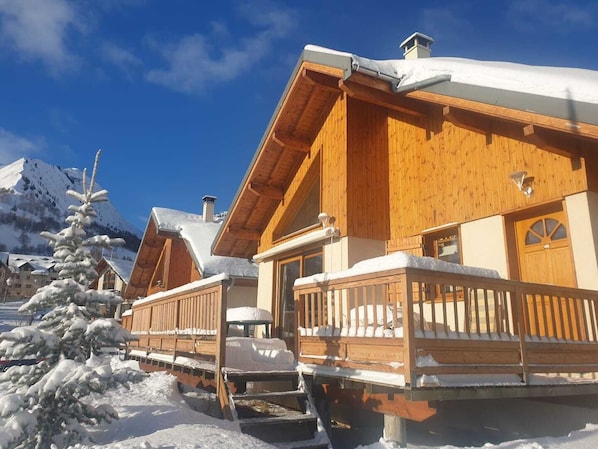 Le chalet en hiver