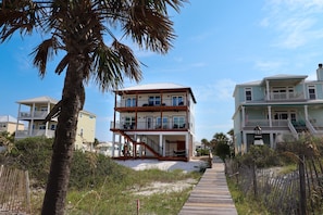 Direct Beach Access on Boardwalk