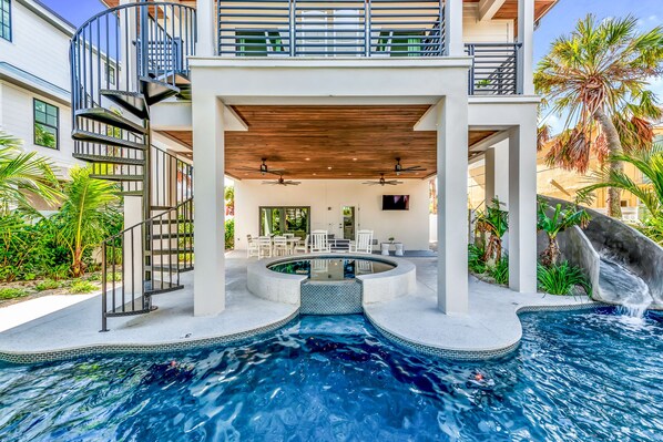 Shell-Abrate Good Times - By Siesta Key Luxury Rental Properties