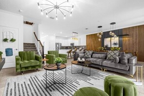 2976 Penelope Loop (2).jpg