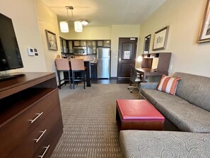 Find peace and relaxation with your close friends and family in this cozy living room.