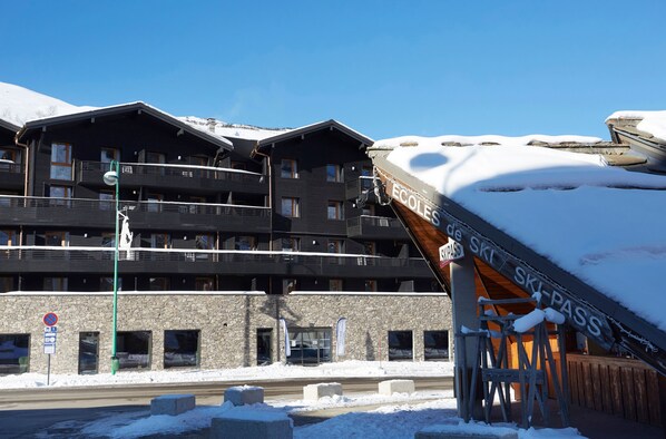 Experience the picturesque atmosphere at this amazing property.