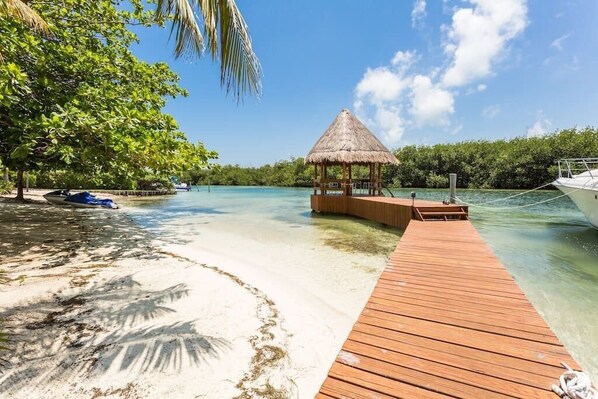 Strand