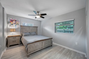 Bedroom 1 with 1 Queen Bed