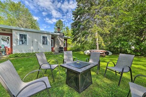 Shared Outdoor Seating | Duplex | Gas Fire Pit