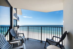 Sunbird 1106W balcony views