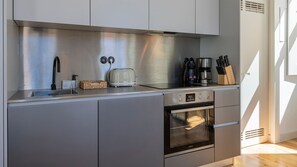 This lovely Kitchenette is equipped with all the necessary amenities for all your meals #portugal #pt #lisbon #homemade