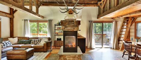 Stunning rustic cabin