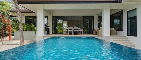 Spectacular Pool Area.