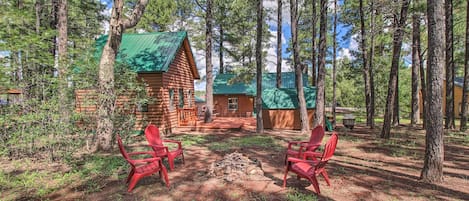 Pinetop Vacation Rental | 1BR | 2BA | 4 Steps To Access | 1,255 Sq Ft