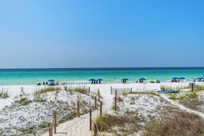 Private bath takes you right to Miramar Beach!
