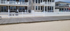 The popular Lavallette Boardwalk for walkers and joggers. 