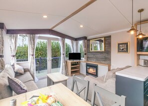 Whitesands 3 - Meadow House Holiday Park, Summerhill, Amroth