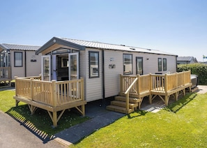 Whitesands 3 - Meadow House Holiday Park, Summerhill, Amroth