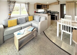 Nith 2 bed caravan - Sandgreen Caravan Park, Sandgreen