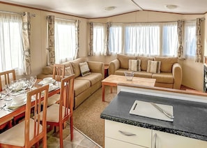 Bramley - Orchards Holiday Park, Newbridge, Nr Yarmouth