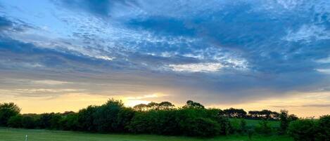 The Kendall Lodge - Holderness Country Park, Tunstall, Nr Hull