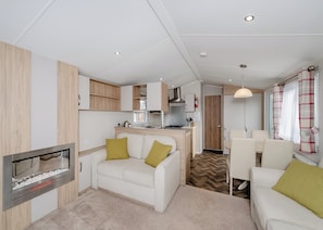 Cedar 2 - Castle Brake Holiday Park, Woodbury