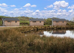 Hazel Lodge - The Pond Lodges, Ringford