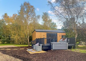 The Hideaway VIP - Watermill Leisure Park, Moortown